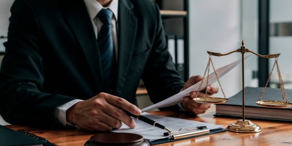 Conheça a fundo a atuação de um advogado trabalhista