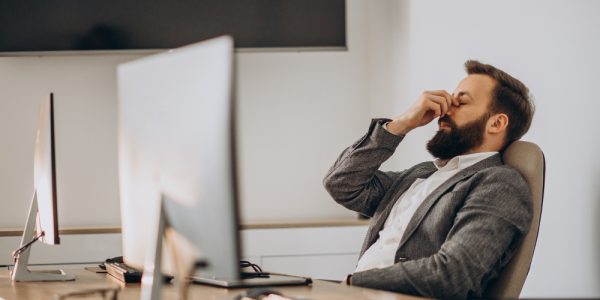 Tudo o que você precisa saber sobre a advertência ou suspensão no trabalho